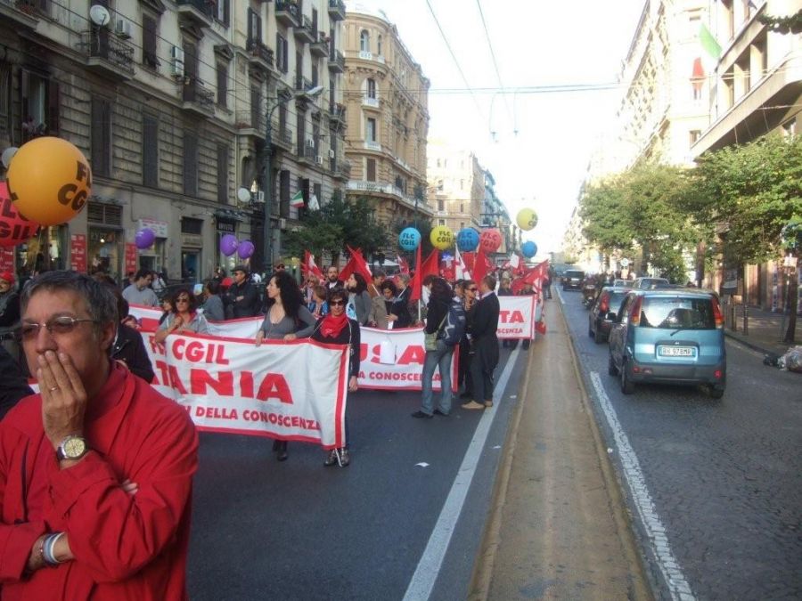 FLC CGIL Sicilia - Manifestazione nazionale CPS a Napoli 